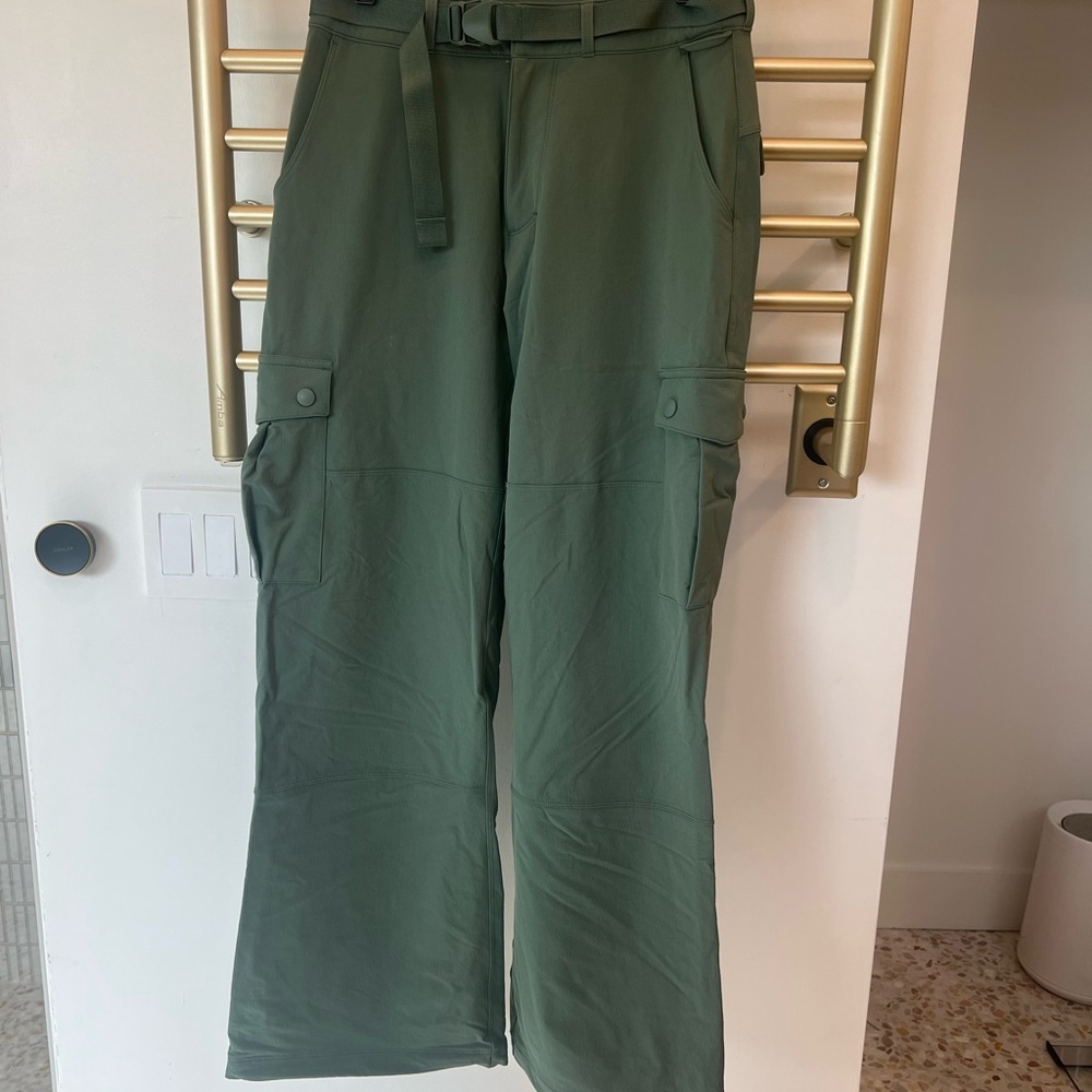 Outdoor Voices Olive Cargo Pants, Size XS